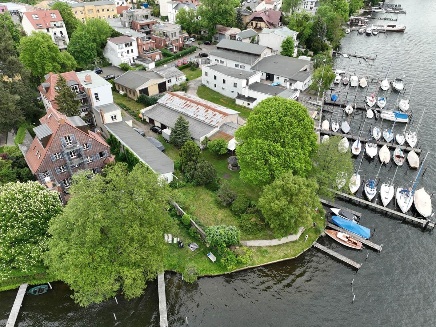 Pronájem pozemku 1.070 m², Buttenstedtweg, Berlin-Köpenick, Berlín Pronájem pozemku 1.070 m², Buttenstedtweg, Berlin-Köpenick, Berlín