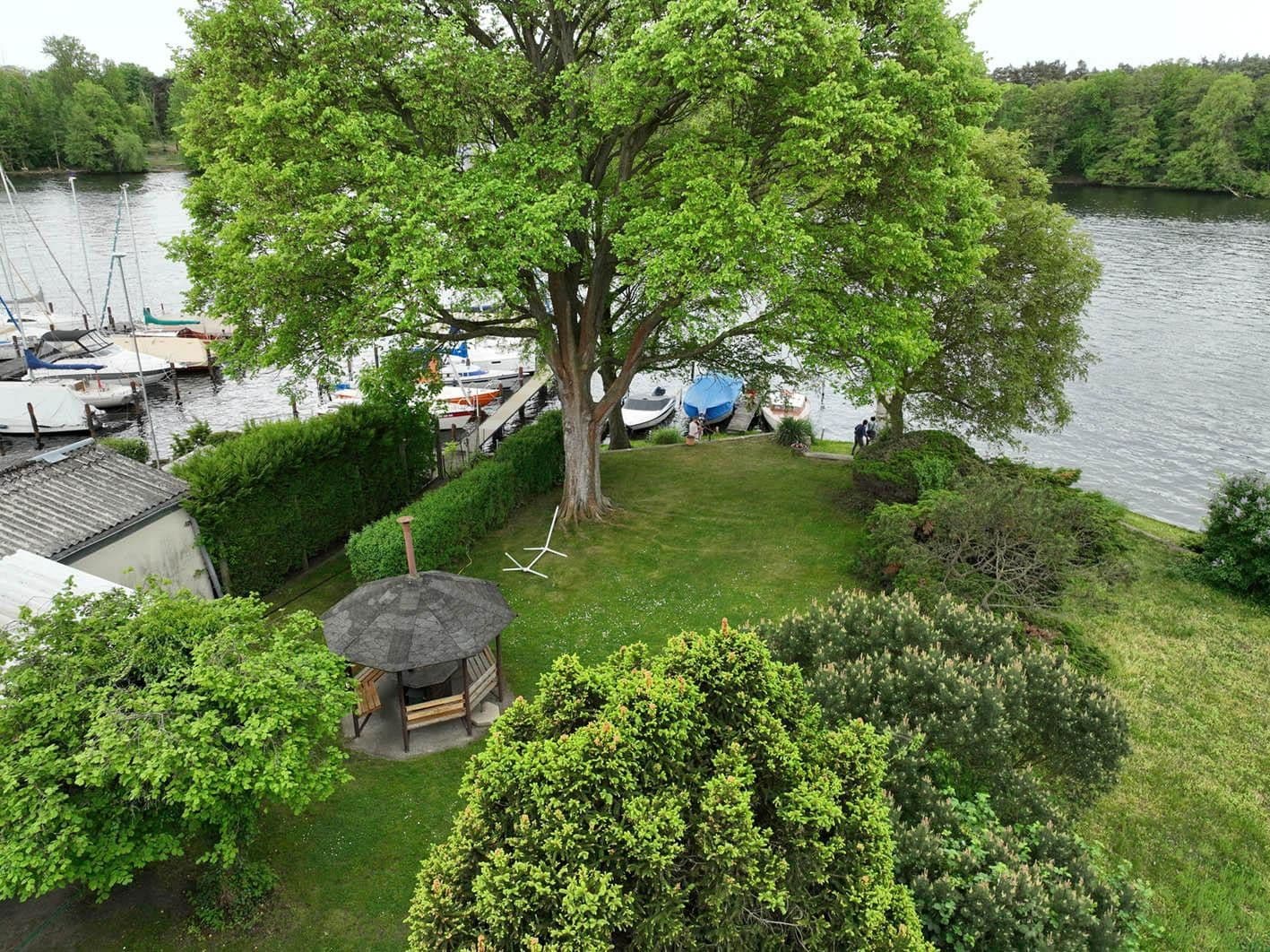 Pronájem pozemku 1.070 m², Buttenstedtweg, Berlin-Köpenick, Berlín Pronájem pozemku 1.070 m², Buttenstedtweg, Berlin-Köpenick, Berlín