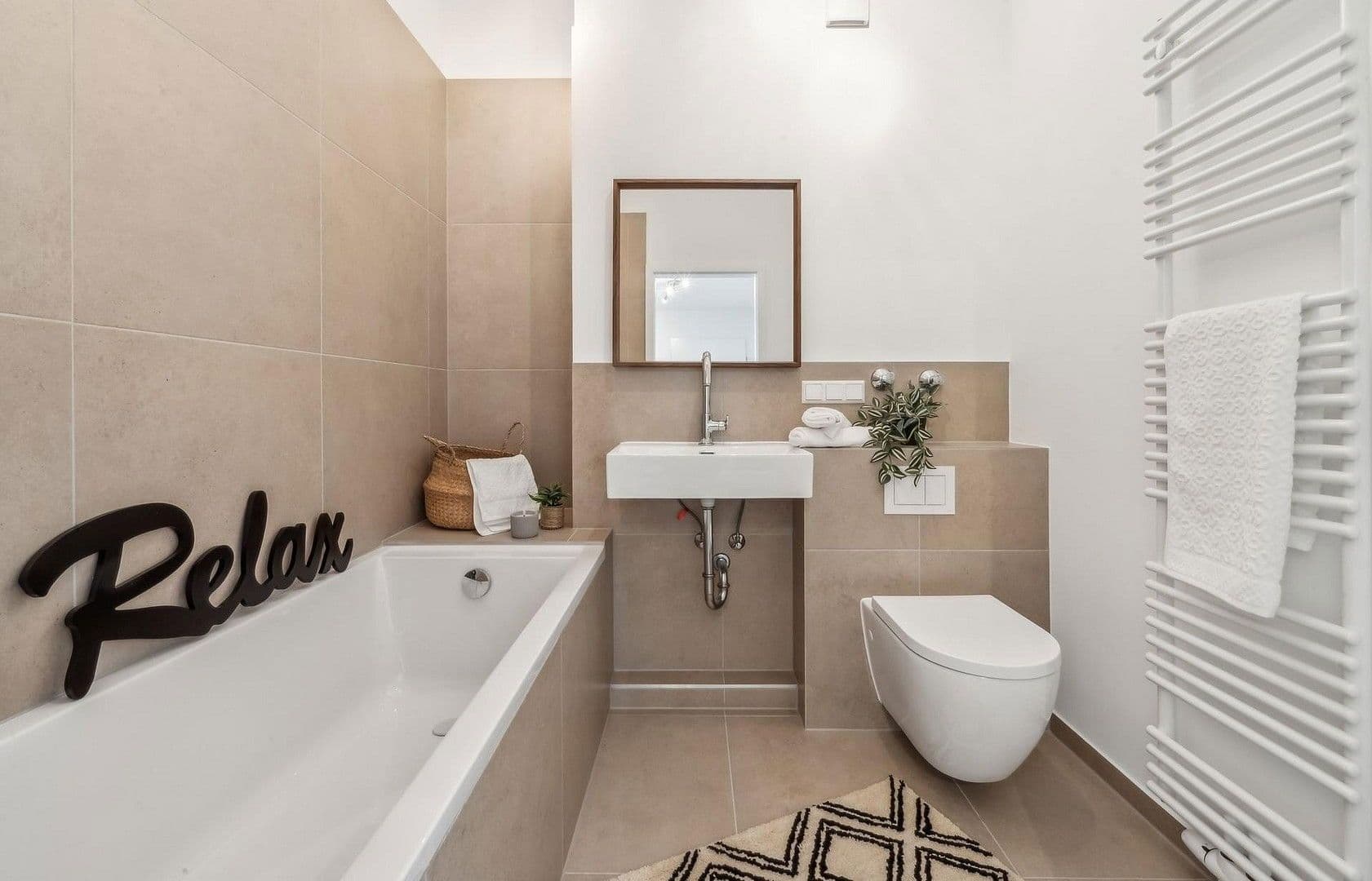 Prodej bytu 3+kk 81 m², Hannover, Dolní Sasko Prodej bytu 3+kk 81 m², Hannover, Dolní Sasko