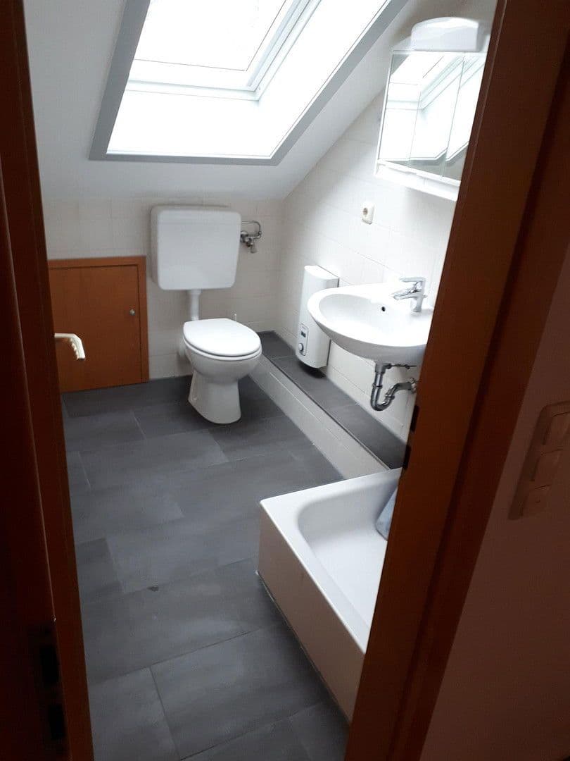 Pronájem bytu 1+1 22 m², Kl. Klosterkoppel 2, Lübeck, Šlesvicko-Holštýnsko Pronájem bytu 1+1 22 m², Kl. Klosterkoppel 2, Lübeck, Šlesvicko-Holštýnsko