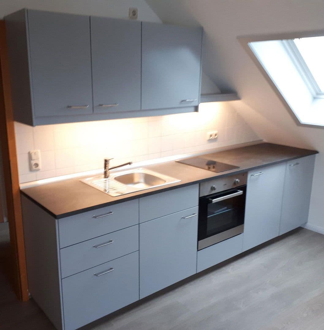 Pronájem bytu 1+1 22 m², Kl. Klosterkoppel 2, Lübeck, Šlesvicko-Holštýnsko Pronájem bytu 1+1 22 m², Kl. Klosterkoppel 2, Lübeck, Šlesvicko-Holštýnsko
