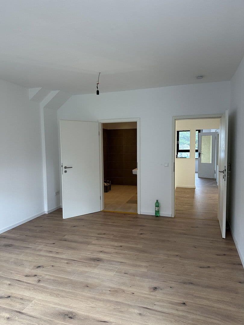Pronájem bytu 2+1 55 m², Siegfriedstr. 26, Reichelsheim (Odenwald), Hessen Pronájem bytu 2+1 55 m², Siegfriedstr. 26, Reichelsheim (Odenwald), Hessen