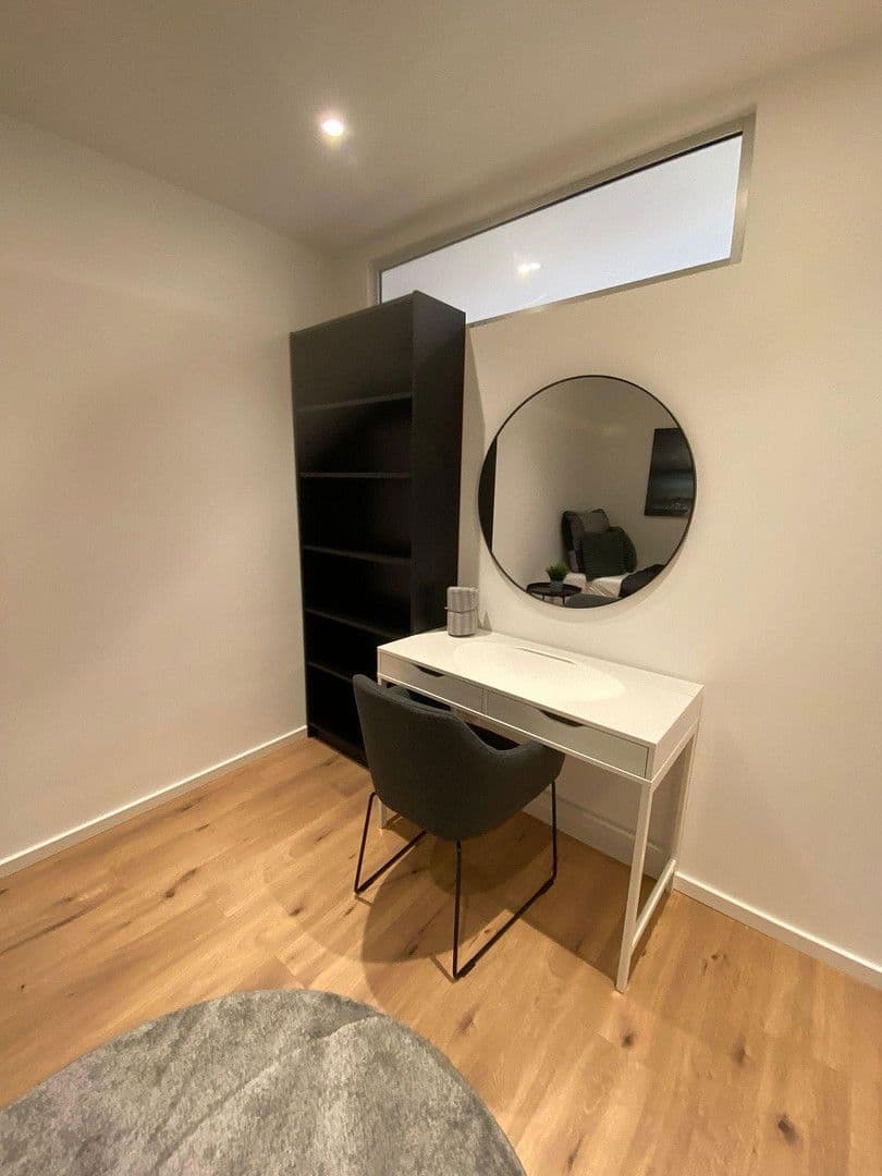 Pronájem bytu 80 m², Dachauerstraße 419, München, Bavorsko Pronájem bytu 80 m², Dachauerstraße 419, München, Bavorsko