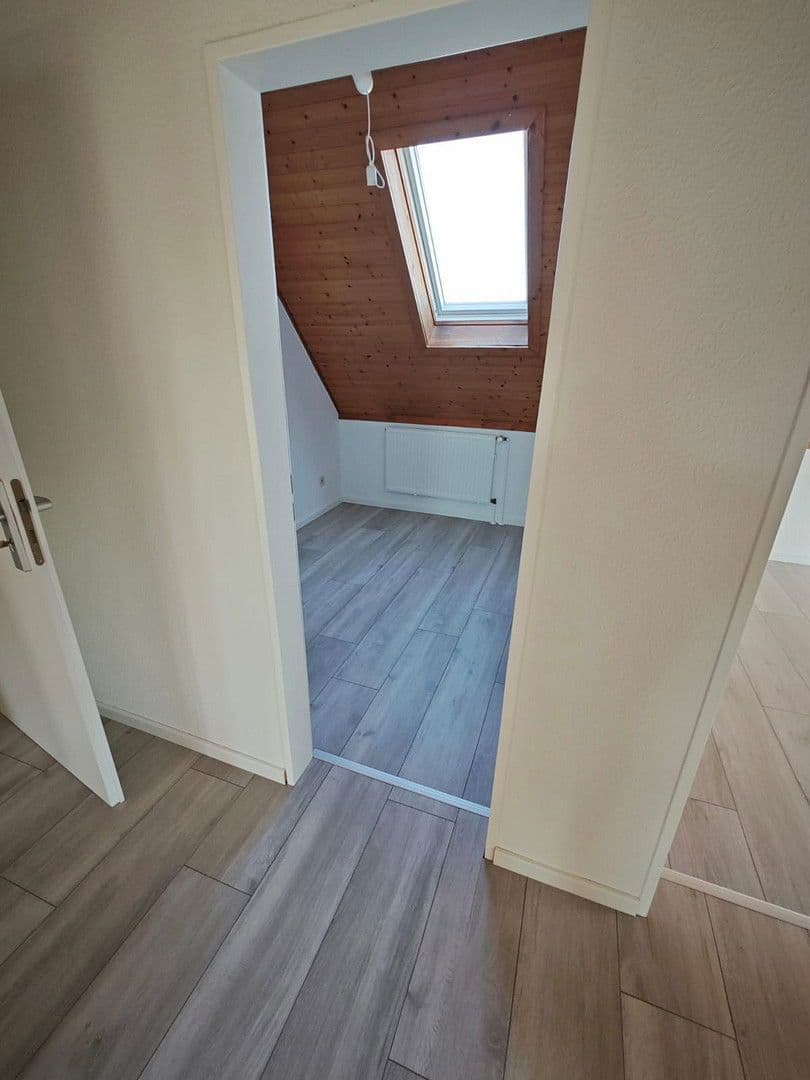 Pronájem bytu 3+1 77 m², Hubertusweg 3, Paderborn, Severní Porýní-Vestfálsko Pronájem bytu 3+1 77 m², Hubertusweg 3, Paderborn, Severní Porýní-Vestfálsko
