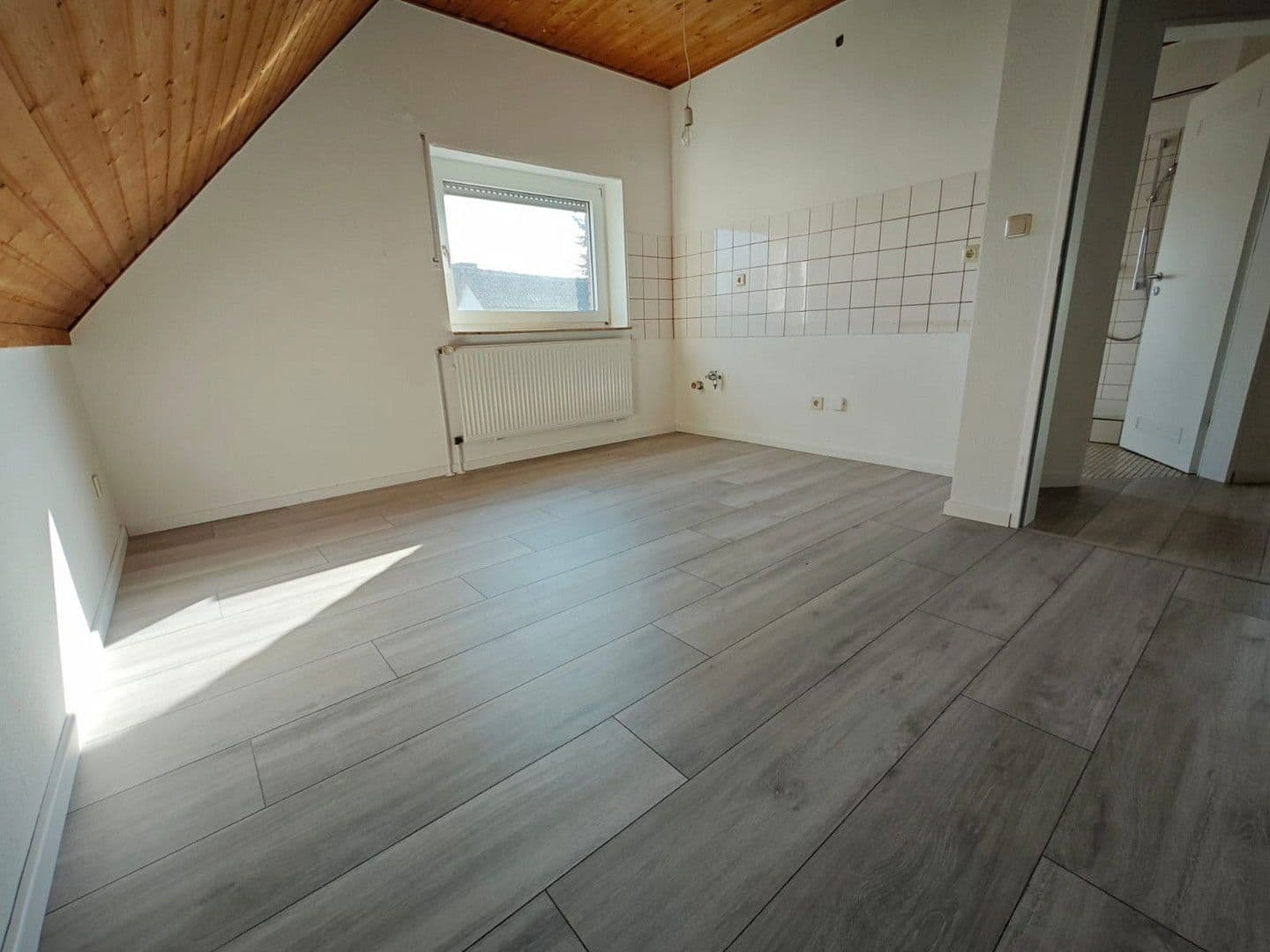 Pronájem bytu 3+1 77 m², Hubertusweg 3, Paderborn, Severní Porýní-Vestfálsko Pronájem bytu 3+1 77 m², Hubertusweg 3, Paderborn, Severní Porýní-Vestfálsko