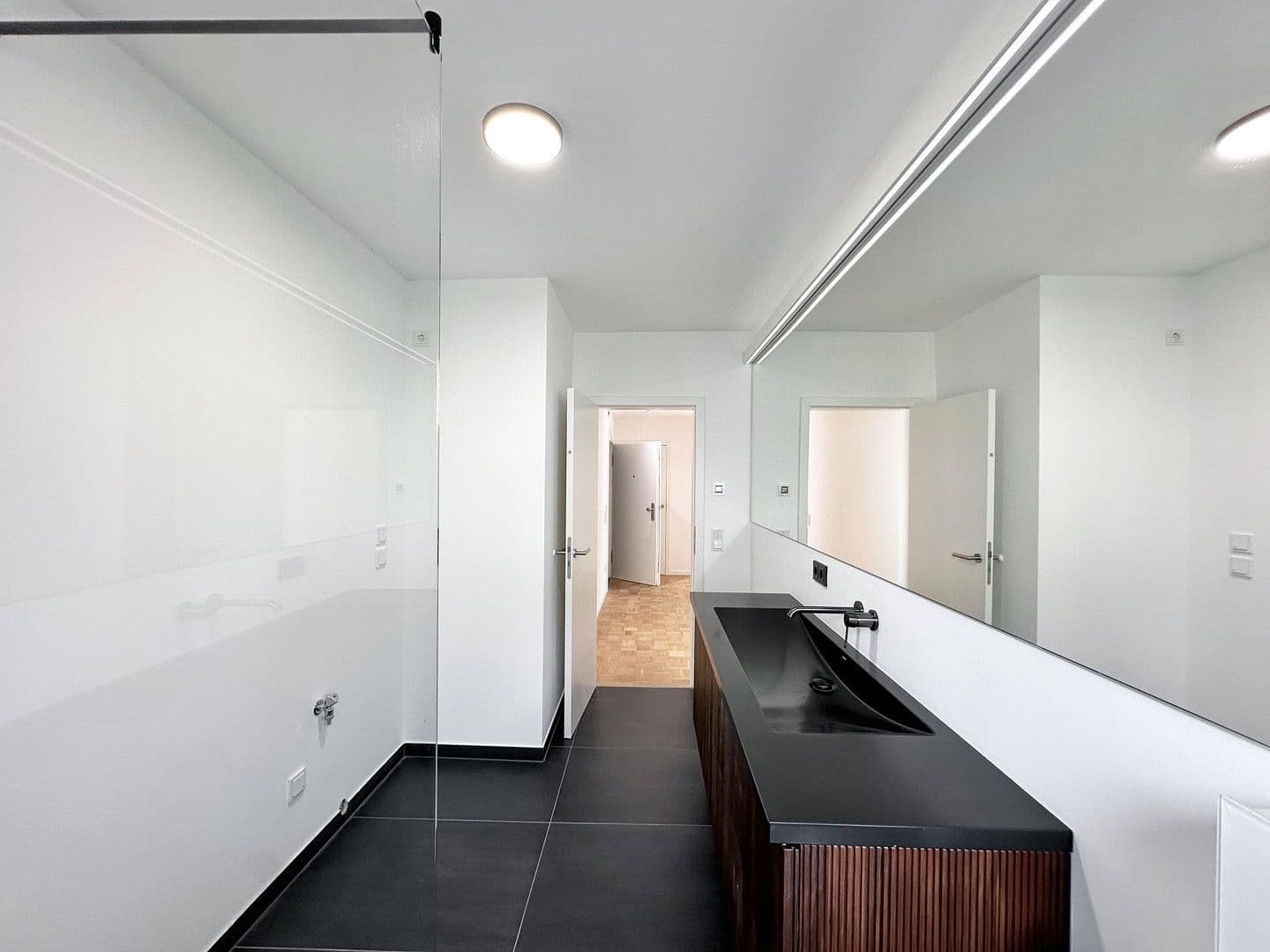 Prodej bytu 3+1 78 m², Frankfurt am Main, Hessen Prodej bytu 3+1 78 m², Frankfurt am Main, Hessen