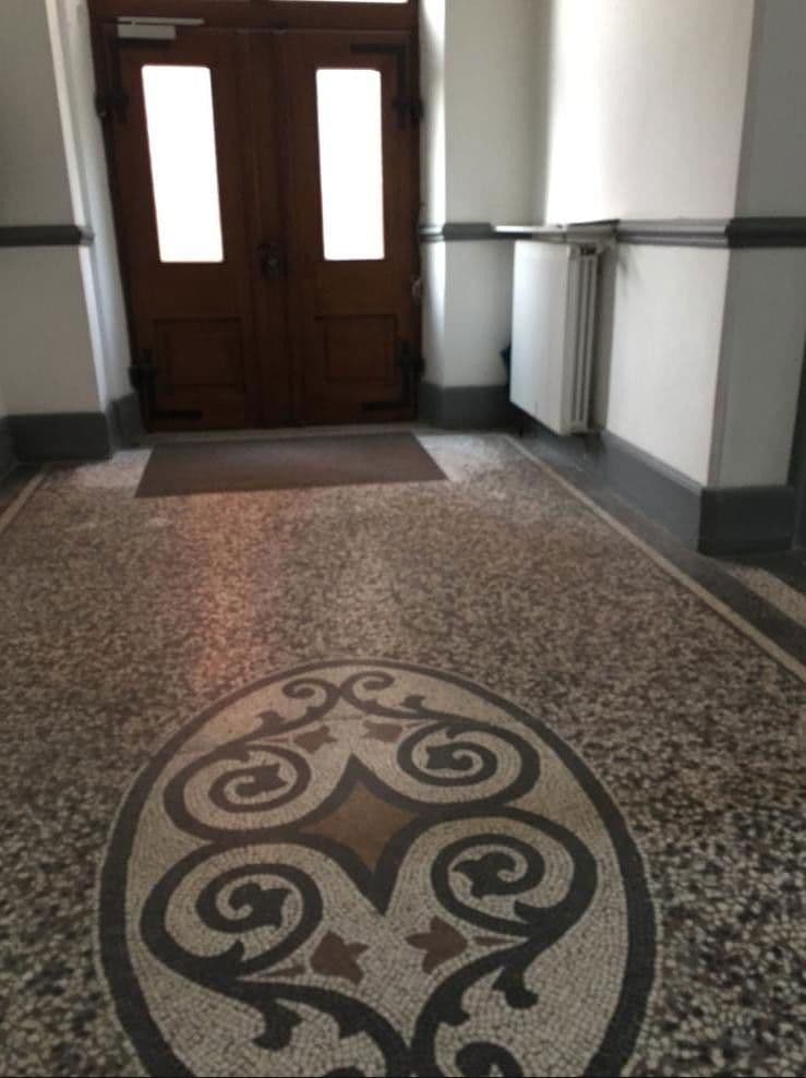 Pronájem bytu 3+1 100 m², Döllgaststraße 6, Augsburg, Bavorsko Pronájem bytu 3+1 100 m², Döllgaststraße 6, Augsburg, Bavorsko