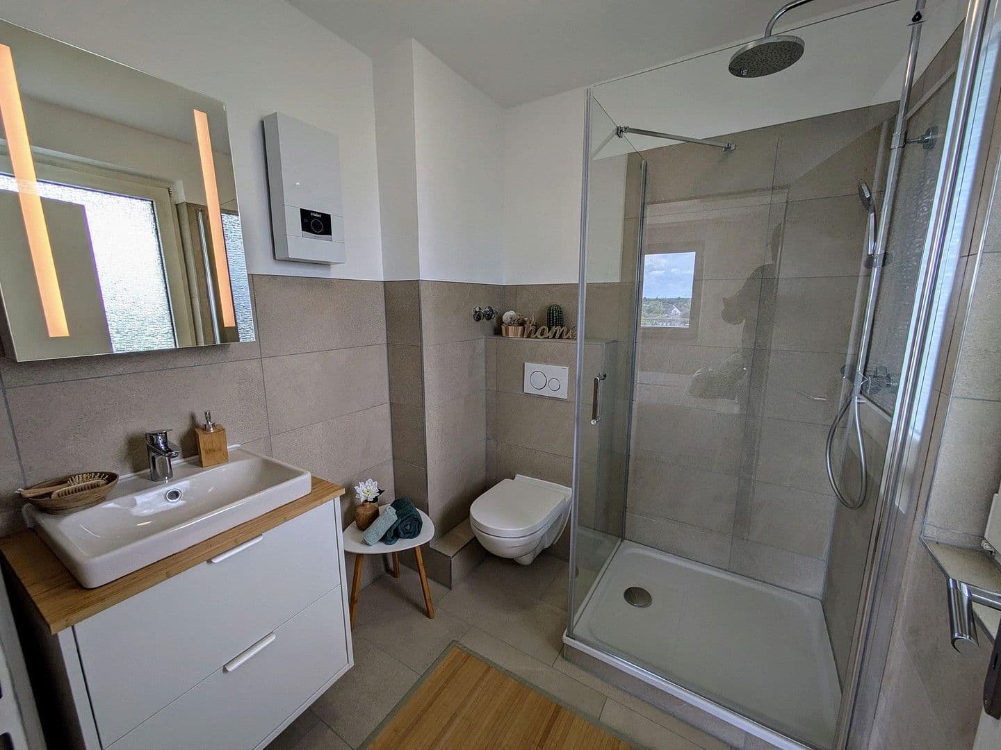 Prodej bytu 4+1 90 m², Grabenstraße 63, Duisburg, Severní Porýní-Vestfálsko Prodej bytu 4+1 90 m², Grabenstraße 63, Duisburg, Severní Porýní-Vestfálsko