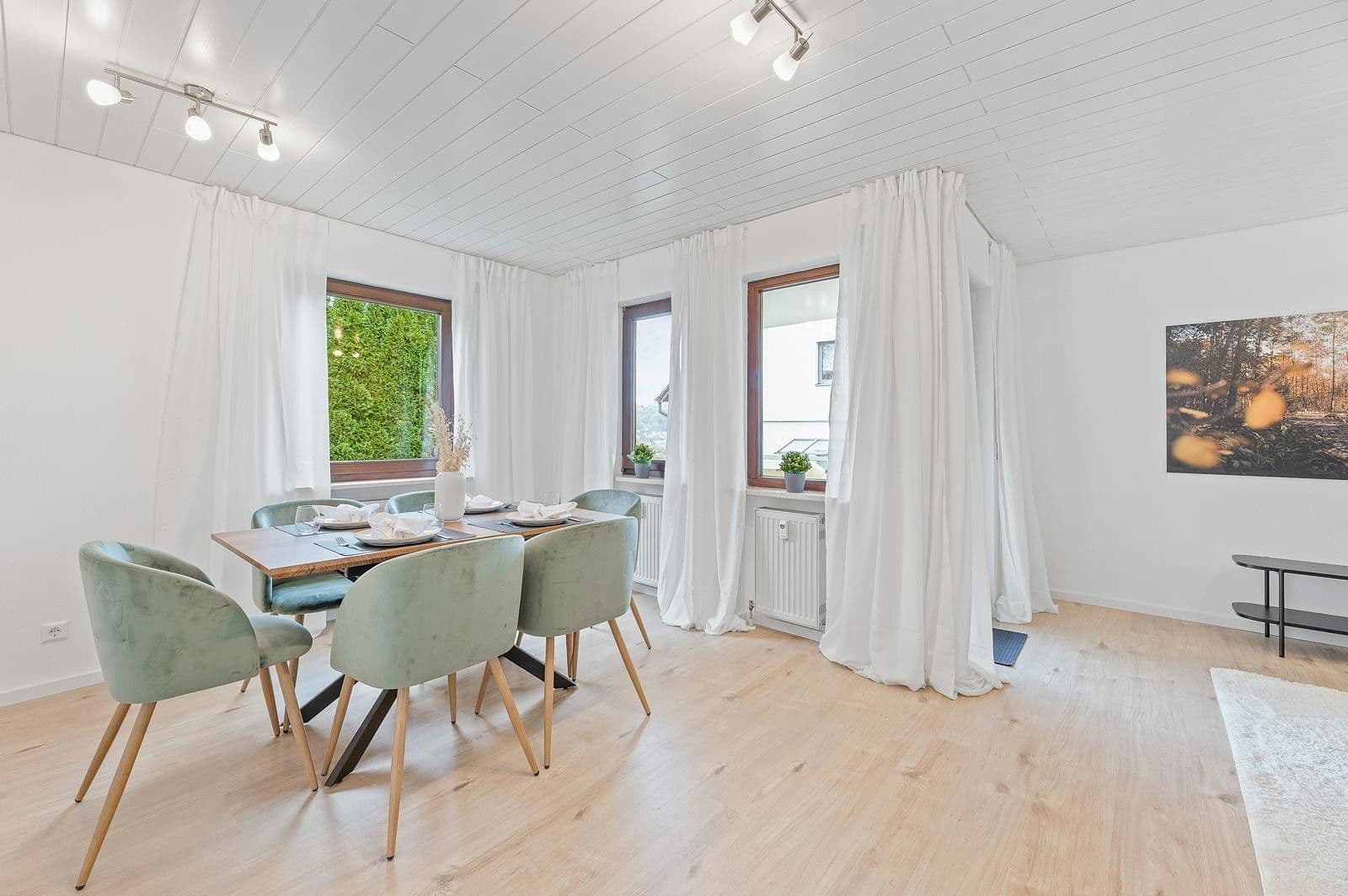 Prodej bytu 4+1 90 m², Grabenstraße 63, Duisburg, Severní Porýní-Vestfálsko Prodej bytu 4+1 90 m², Grabenstraße 63, Duisburg, Severní Porýní-Vestfálsko