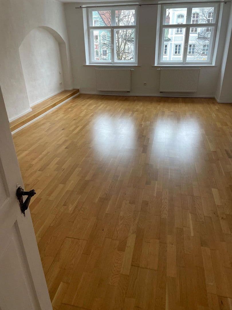 Prodej bytu 1+1 51 m², Rathausplatz 7, Kempten (Allgäu), Bavorsko Prodej bytu 1+1 51 m², Rathausplatz 7, Kempten (Allgäu), Bavorsko