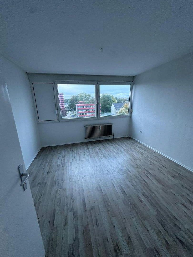 Pronájem bytu 3+kk 77 m², Moselstraße 1, Dormagen, Severní Porýní-Vestfálsko Pronájem bytu 3+kk 77 m², Moselstraße 1, Dormagen, Severní Porýní-Vestfálsko