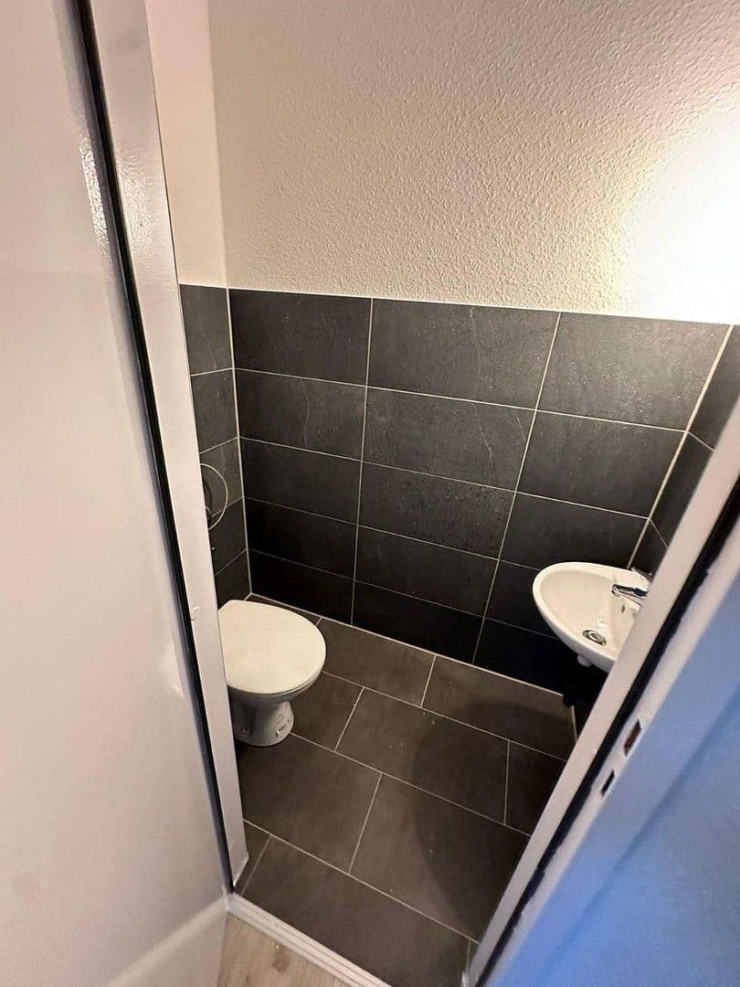 Pronájem bytu 3+kk 77 m², Moselstraße 1, Dormagen, Severní Porýní-Vestfálsko Pronájem bytu 3+kk 77 m², Moselstraße 1, Dormagen, Severní Porýní-Vestfálsko