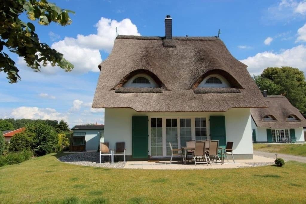 Prodej domu 118 m², pozemek 435 m², Am Gutsschloss 2, Rerik, Mecklenburg-Vorpommern Prodej domu 118 m², pozemek 435 m², Am Gutsschloss 2, Rerik, Mecklenburg-Vorpommern