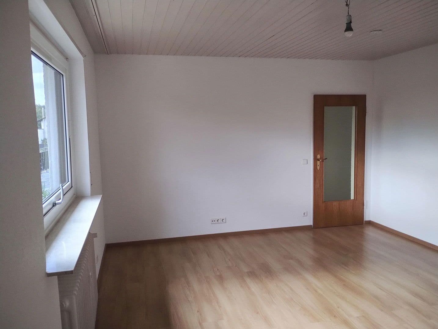 Pronájem bytu 2+1 66 m², Leimen, Bádensko-Württembersko Pronájem bytu 2+1 66 m², Leimen, Bádensko-Württembersko