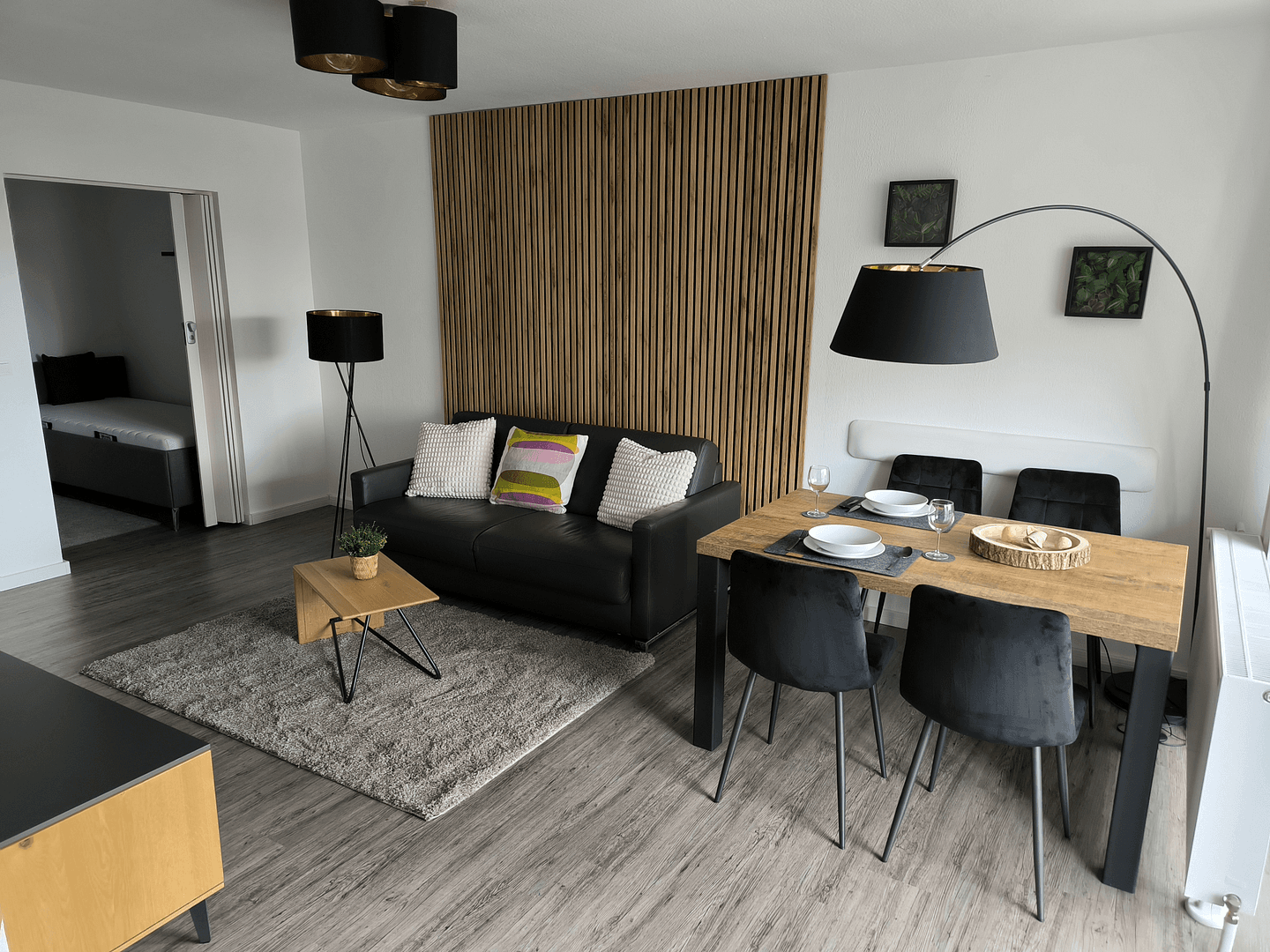 Pronájem bytu 1+1 44 m², Hubertusweg 13, Neuss, Severní Porýní-Vestfálsko Pronájem bytu 1+1 44 m², Hubertusweg 13, Neuss, Severní Porýní-Vestfálsko