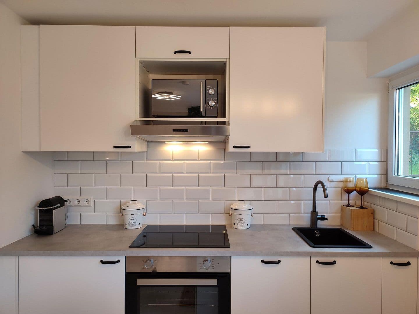 Pronájem bytu 1+1 30 m², Mainstraße 47, Stuttgart, Bádensko-Württembersko Pronájem bytu 1+1 30 m², Mainstraße 47, Stuttgart, Bádensko-Württembersko