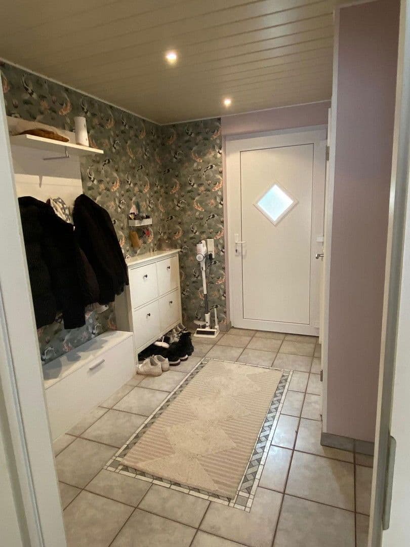 Prodej domu 120 m², pozemek 246 m², Hochheim, Hessen Prodej domu 120 m², pozemek 246 m², Hochheim, Hessen