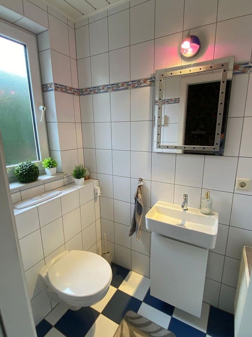 Prodej domu 120 m², pozemek 246 m², Hochheim, Hessen Prodej domu 120 m², pozemek 246 m², Hochheim, Hessen