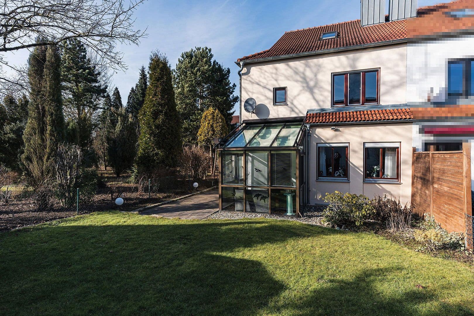 Prodej domu 145 m², pozemek 280 m², Straubing, Bavorsko Prodej domu 145 m², pozemek 280 m², Straubing, Bavorsko