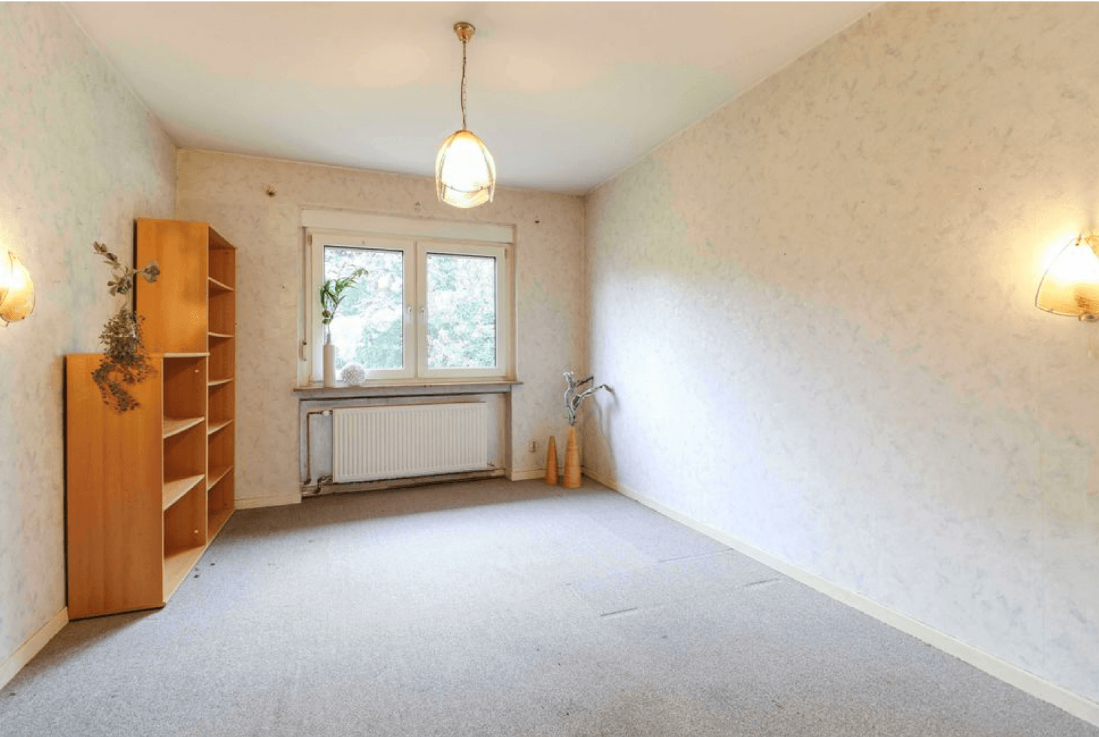 Prodej domu 101 m², pozemek 350 m², Schöneck, Hessen Prodej domu 101 m², pozemek 350 m², Schöneck, Hessen