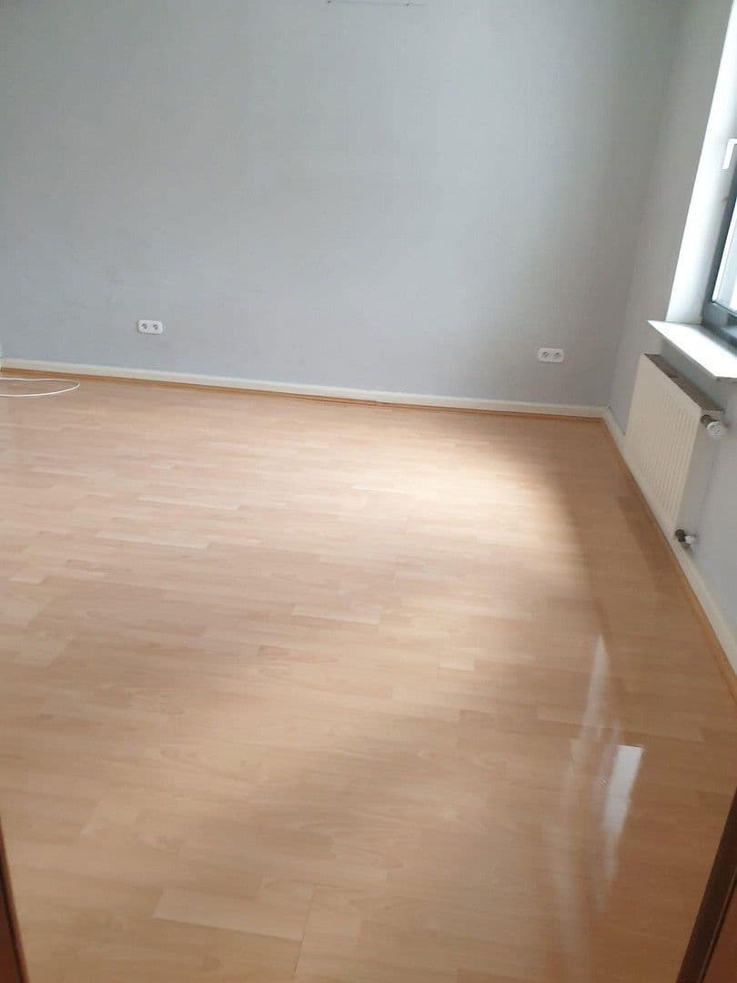 Pronájem bytu 3+1 65 m², Düsseldorfer Straße 240, Moers, Severní Porýní-Vestfálsko Pronájem bytu 3+1 65 m², Düsseldorfer Straße 240, Moers, Severní Porýní-Vestfálsko