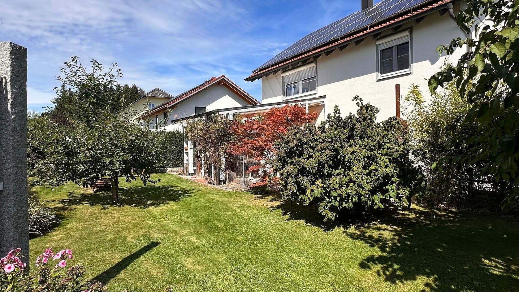 Prodej domu 155 m², pozemek 750 m², Bodenkirchen, Bavorsko Prodej domu 155 m², pozemek 750 m², Bodenkirchen, Bavorsko