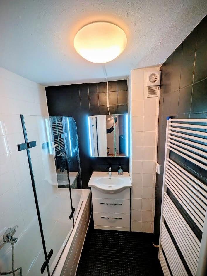 Pronájem bytu 3+1 101 m², Ludwigshafen, Porýní-Falc Pronájem bytu 3+1 101 m², Ludwigshafen, Porýní-Falc