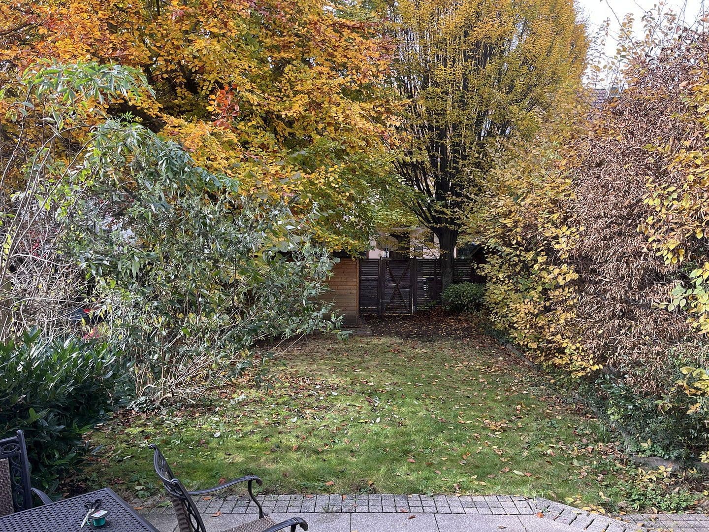 Prodej domu 145 m², pozemek 210 m², Frankfurt am Main, Hessen Prodej domu 145 m², pozemek 210 m², Frankfurt am Main, Hessen