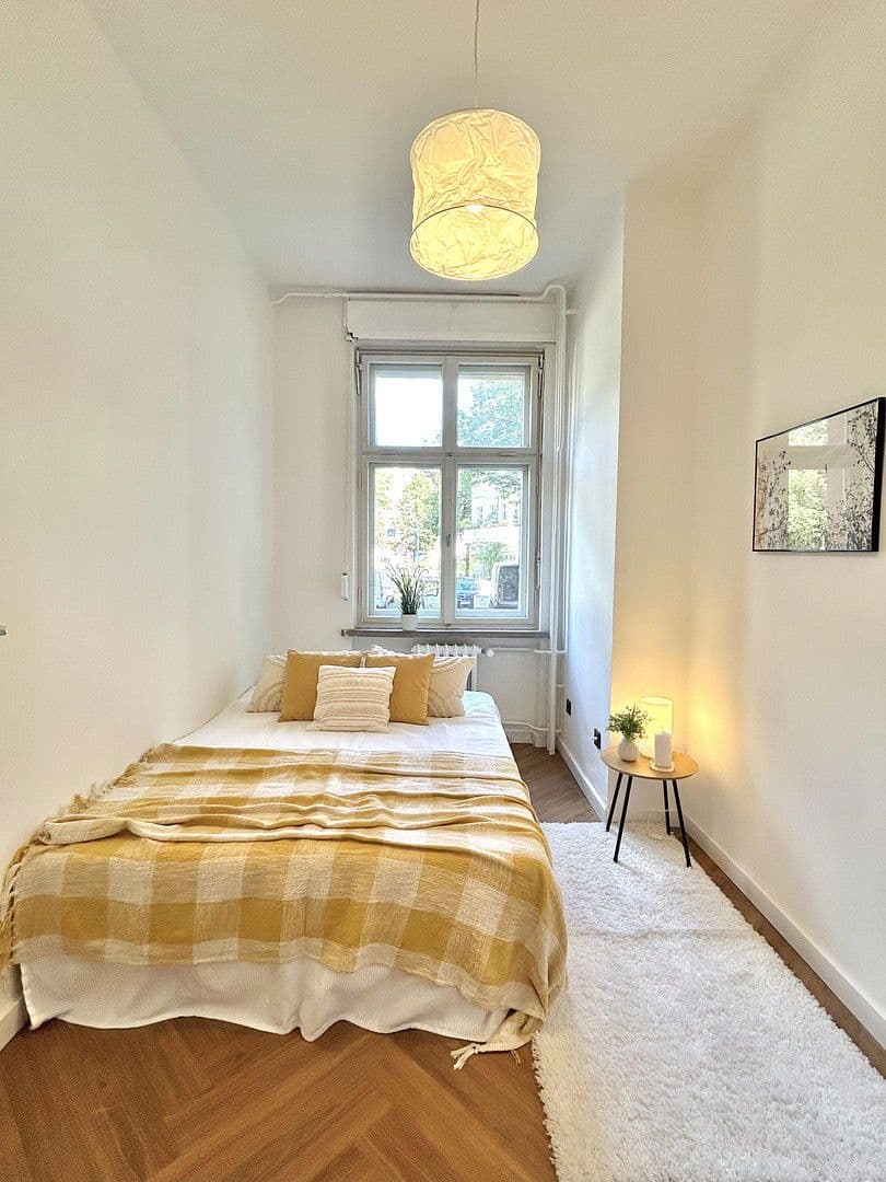 Prodej bytu 2+1 36 m², Gubener Straße 17, Berlin, Berlín Prodej bytu 2+1 36 m², Gubener Straße 17, Berlin, Berlín