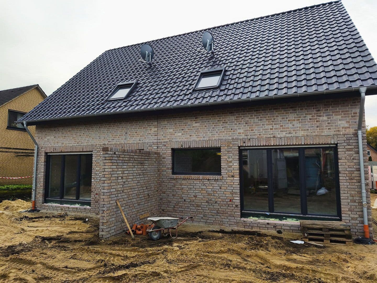 Pronájem domu 129 m², pozemek 246 m², Hebbelstr.6 u. 6a, Neuenkirchen, Severní Porýní-Vestfálsko Pronájem domu 129 m², pozemek 246 m², Hebbelstr.6 u. 6a, Neuenkirchen, Severní Porýní-Vestfálsko