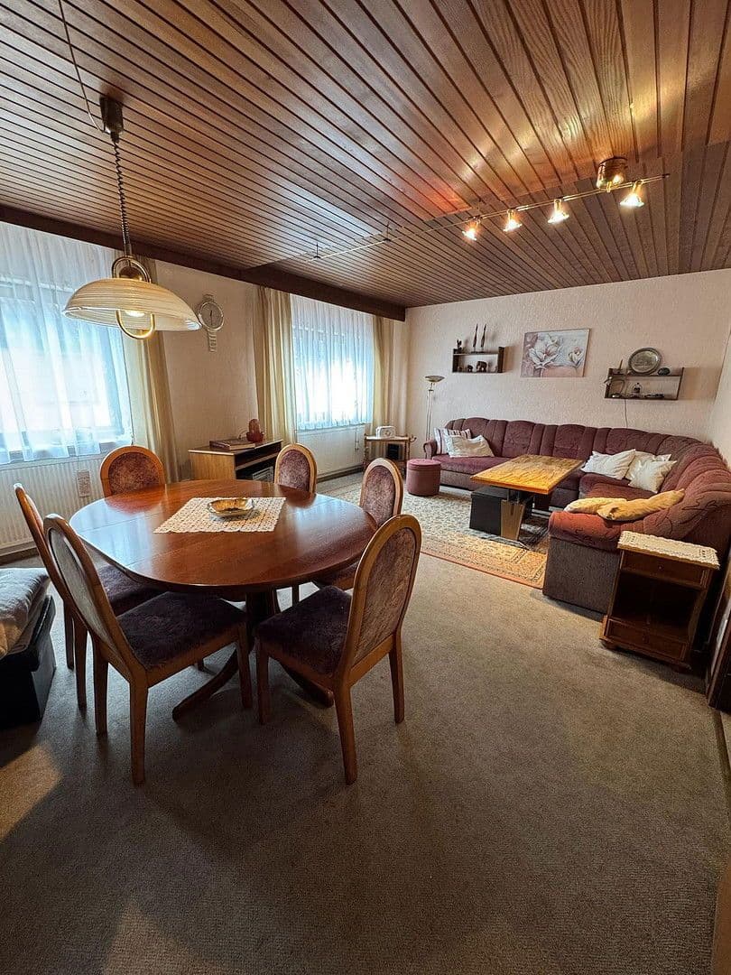 Prodej domu 264 m², pozemek 463 m², Philippsburg, Bádensko-Württembersko Prodej domu 264 m², pozemek 463 m², Philippsburg, Bádensko-Württembersko