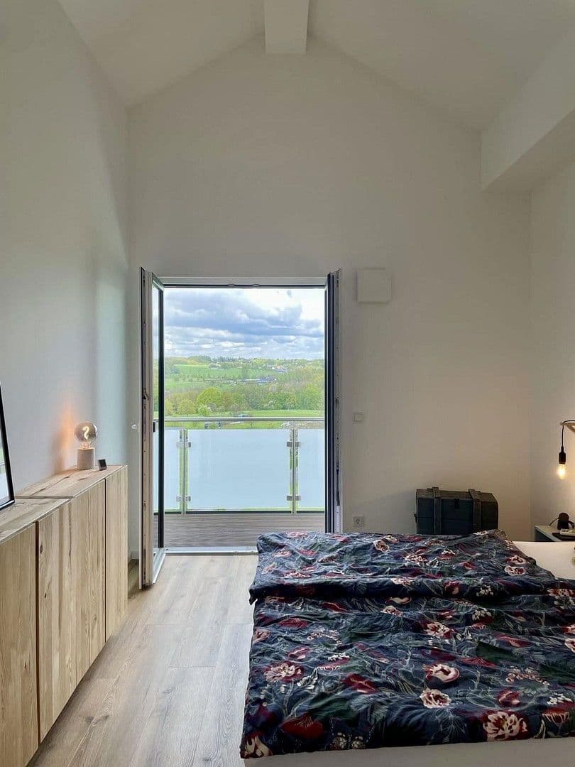 Pronájem bytu 3+1 134 m², Neunkirchen-Seelscheid, Severní Porýní-Vestfálsko Pronájem bytu 3+1 134 m², Neunkirchen-Seelscheid, Severní Porýní-Vestfálsko