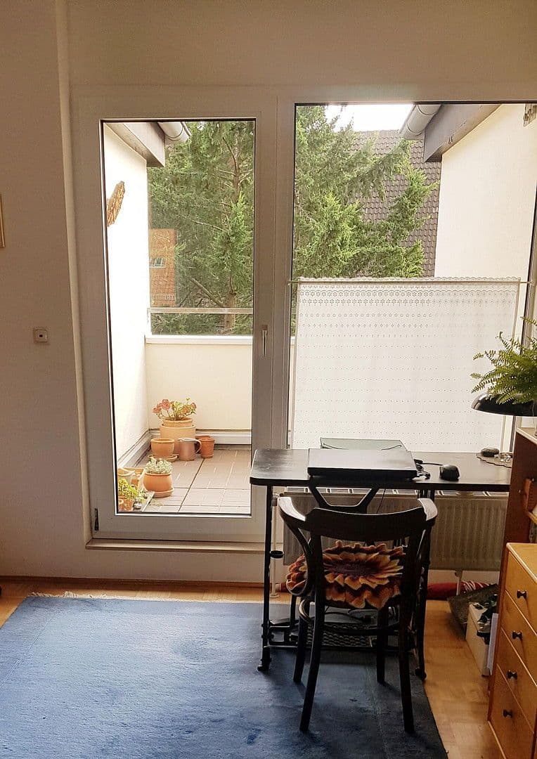 Pronájem bytu 2+1 60 m², Lister Kirchweg 4, Hannover, Dolní Sasko Pronájem bytu 2+1 60 m², Lister Kirchweg 4, Hannover, Dolní Sasko