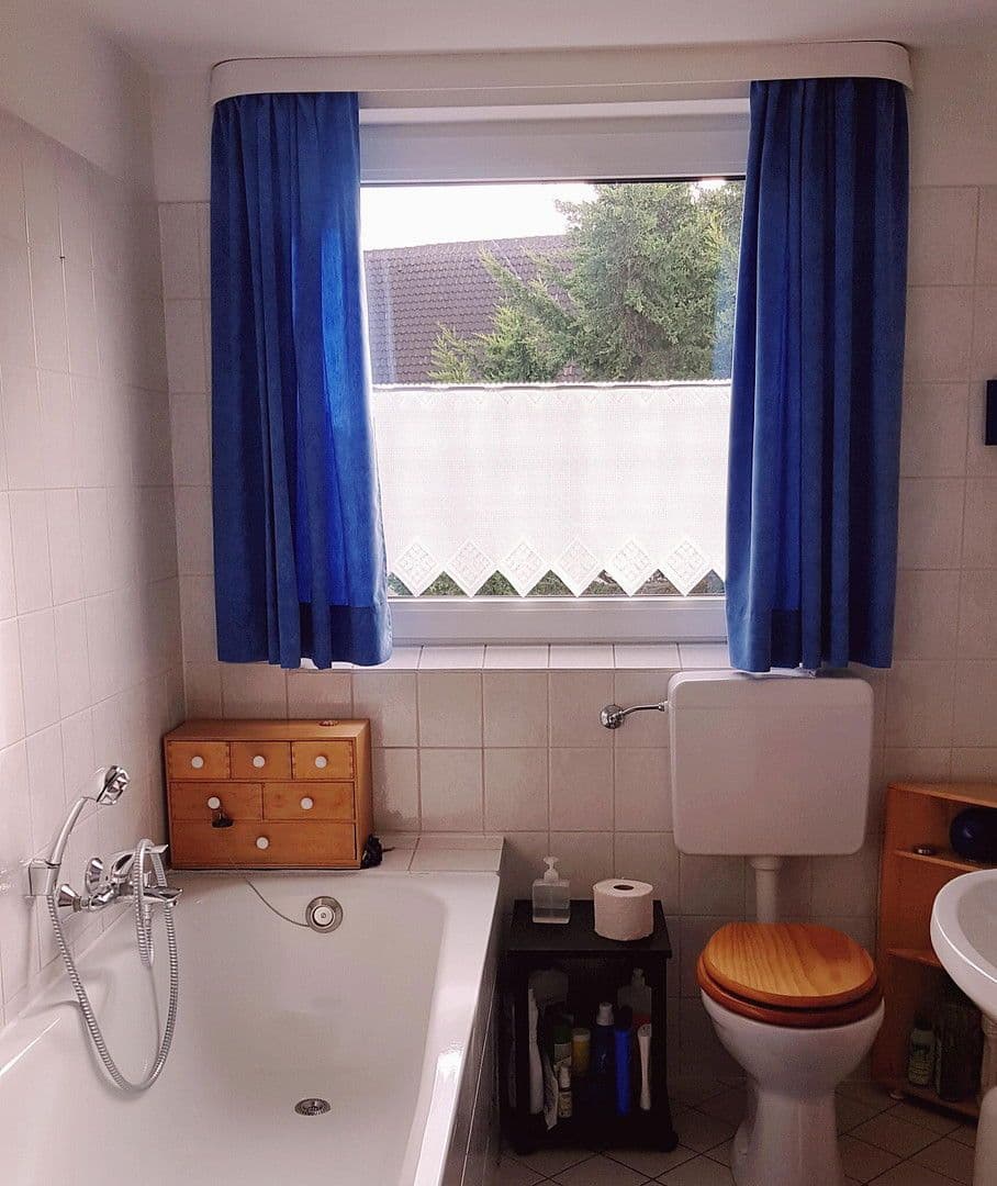 Pronájem bytu 2+1 60 m², Lister Kirchweg 4, Hannover, Dolní Sasko Pronájem bytu 2+1 60 m², Lister Kirchweg 4, Hannover, Dolní Sasko