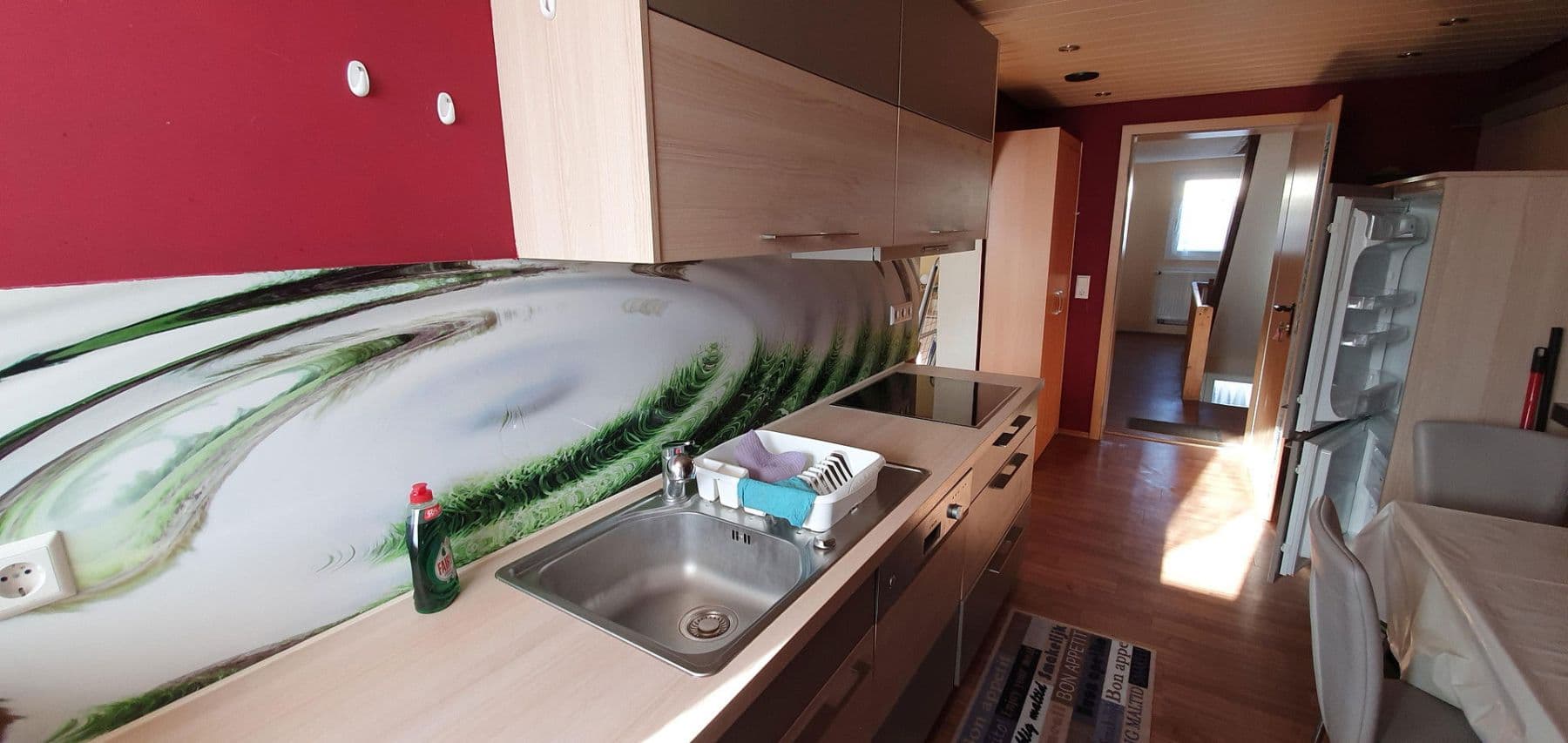 Prodej domu 220 m², pozemek 821 m², Reutlingen, Bádensko-Württembersko Prodej domu 220 m², pozemek 821 m², Reutlingen, Bádensko-Württembersko