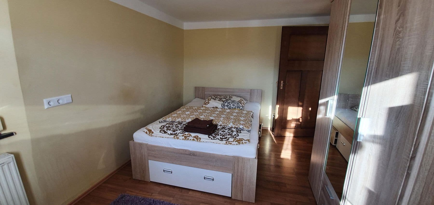 Prodej domu 220 m², pozemek 821 m², Reutlingen, Bádensko-Württembersko Prodej domu 220 m², pozemek 821 m², Reutlingen, Bádensko-Württembersko