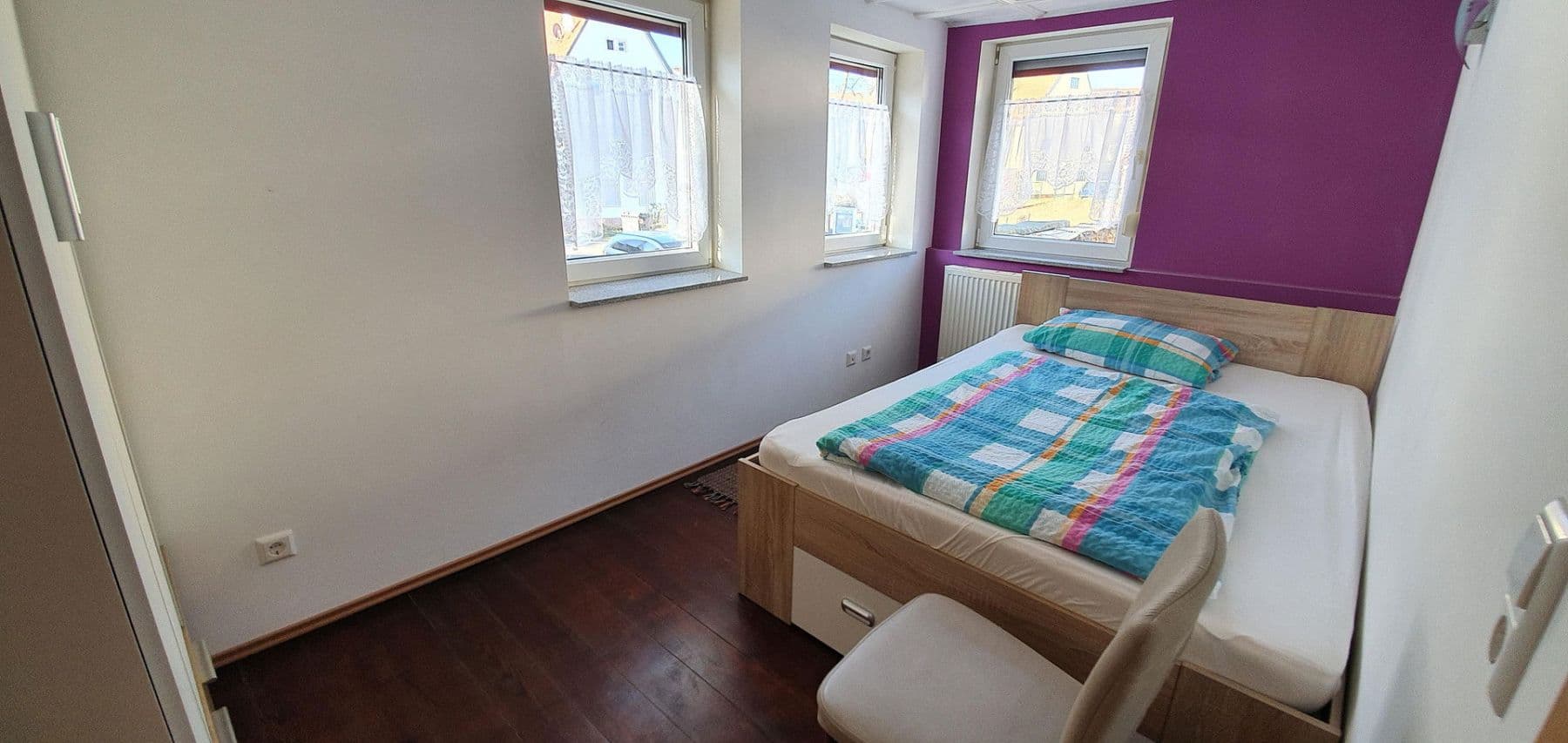 Prodej domu 220 m², pozemek 821 m², Reutlingen, Bádensko-Württembersko Prodej domu 220 m², pozemek 821 m², Reutlingen, Bádensko-Württembersko