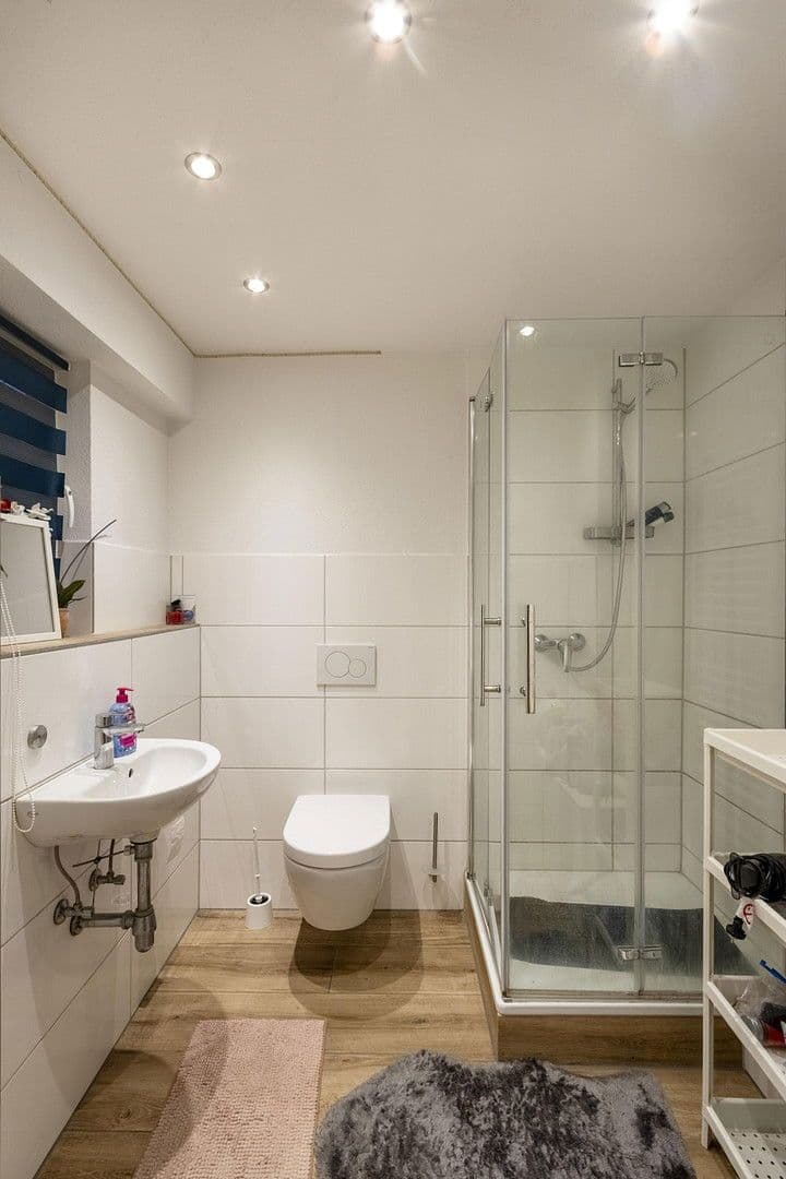 Prodej domu 185 m², pozemek 603 m², Forstweg 3, Norderstedt, Šlesvicko-Holštýnsko Prodej domu 185 m², pozemek 603 m², Forstweg 3, Norderstedt, Šlesvicko-Holštýnsko