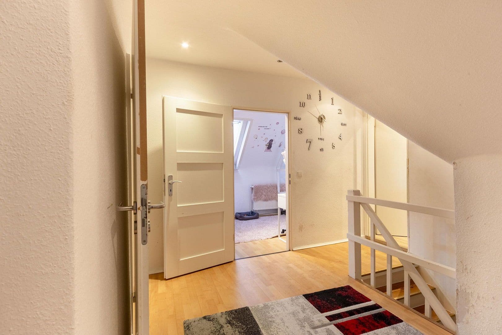 Prodej domu 185 m², pozemek 603 m², Forstweg 3, Norderstedt, Šlesvicko-Holštýnsko Prodej domu 185 m², pozemek 603 m², Forstweg 3, Norderstedt, Šlesvicko-Holštýnsko