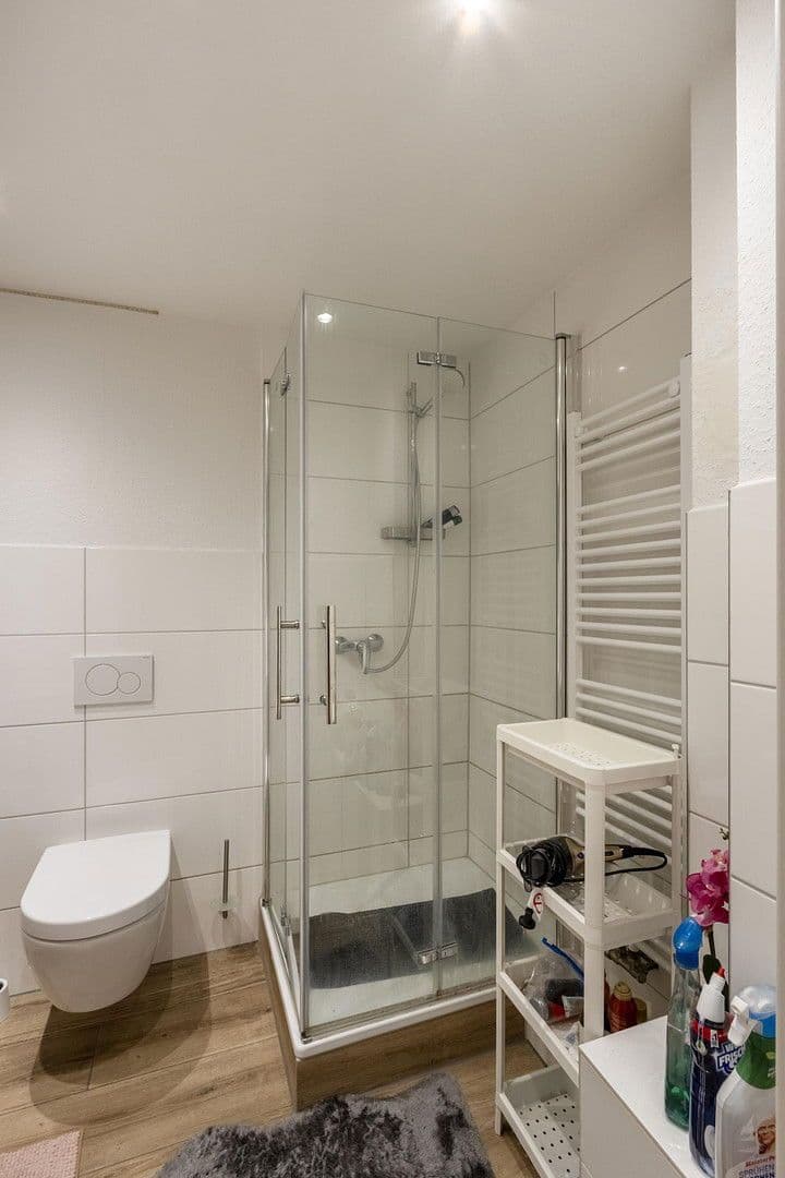 Prodej domu 185 m², pozemek 603 m², Forstweg 3, Norderstedt, Šlesvicko-Holštýnsko Prodej domu 185 m², pozemek 603 m², Forstweg 3, Norderstedt, Šlesvicko-Holštýnsko