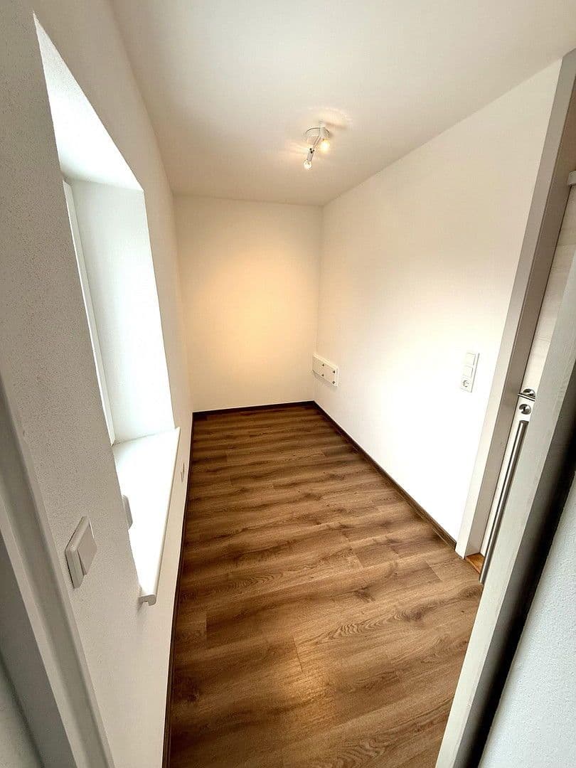 Pronájem bytu 4+1 140 m², Ellingen, Bavorsko Pronájem bytu 4+1 140 m², Ellingen, Bavorsko