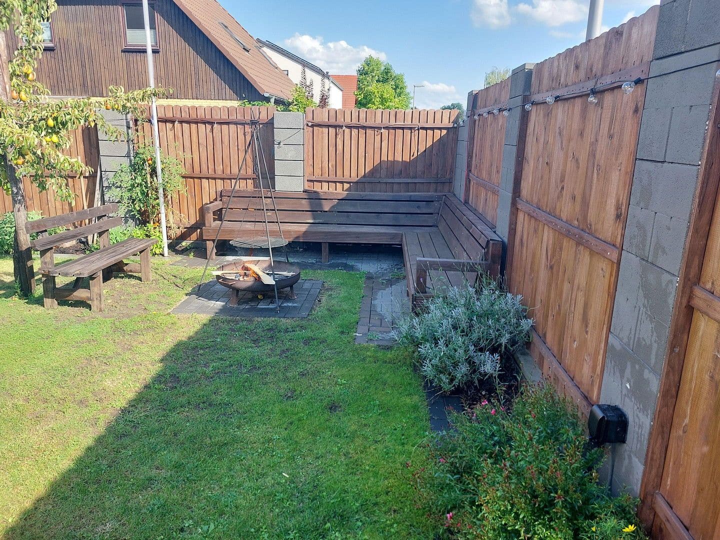 Prodej domu 105 m², pozemek 328 m², Berlin, Berlín Prodej domu 105 m², pozemek 328 m², Berlin, Berlín