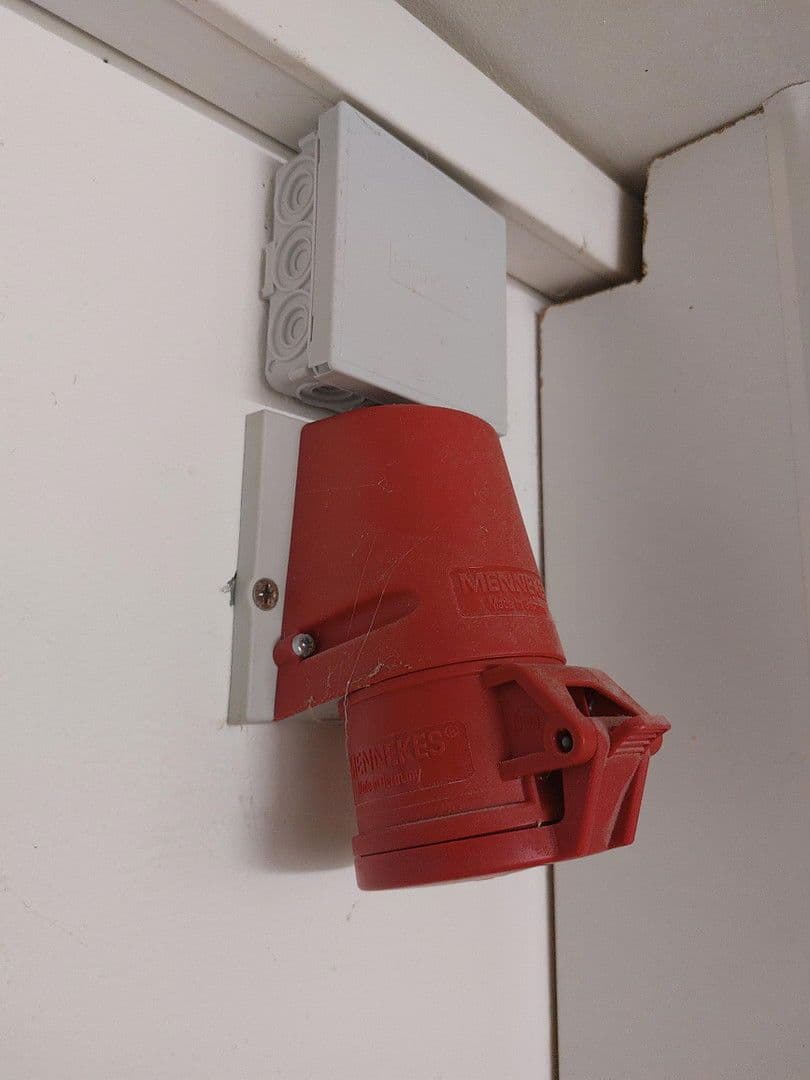 Prodej domu 105 m², pozemek 328 m², Berlin, Berlín Prodej domu 105 m², pozemek 328 m², Berlin, Berlín