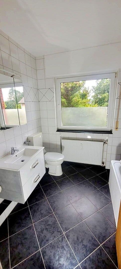 Pronájem bytu 3+1 76 m², Lotte, Severní Porýní-Vestfálsko Pronájem bytu 3+1 76 m², Lotte, Severní Porýní-Vestfálsko