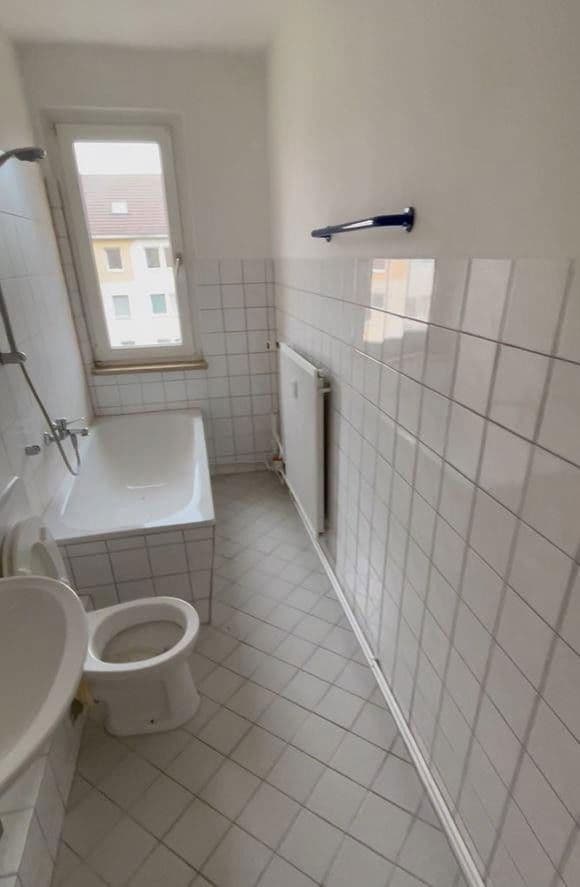 Pronájem bytu 1+1 33 m², Straße der Genossenschaft 6a, Neukieritzsch, Sasko Pronájem bytu 1+1 33 m², Straße der Genossenschaft 6a, Neukieritzsch, Sasko