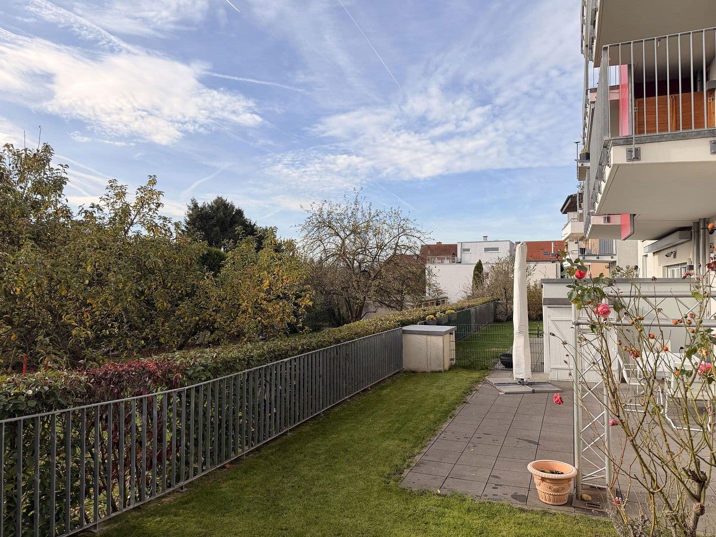 Pronájem bytu 4+1 120 m², Kalbacher Hauptstraße 48, Frankfurt am Main, Hessen Pronájem bytu 4+1 120 m², Kalbacher Hauptstraße 48, Frankfurt am Main, Hessen