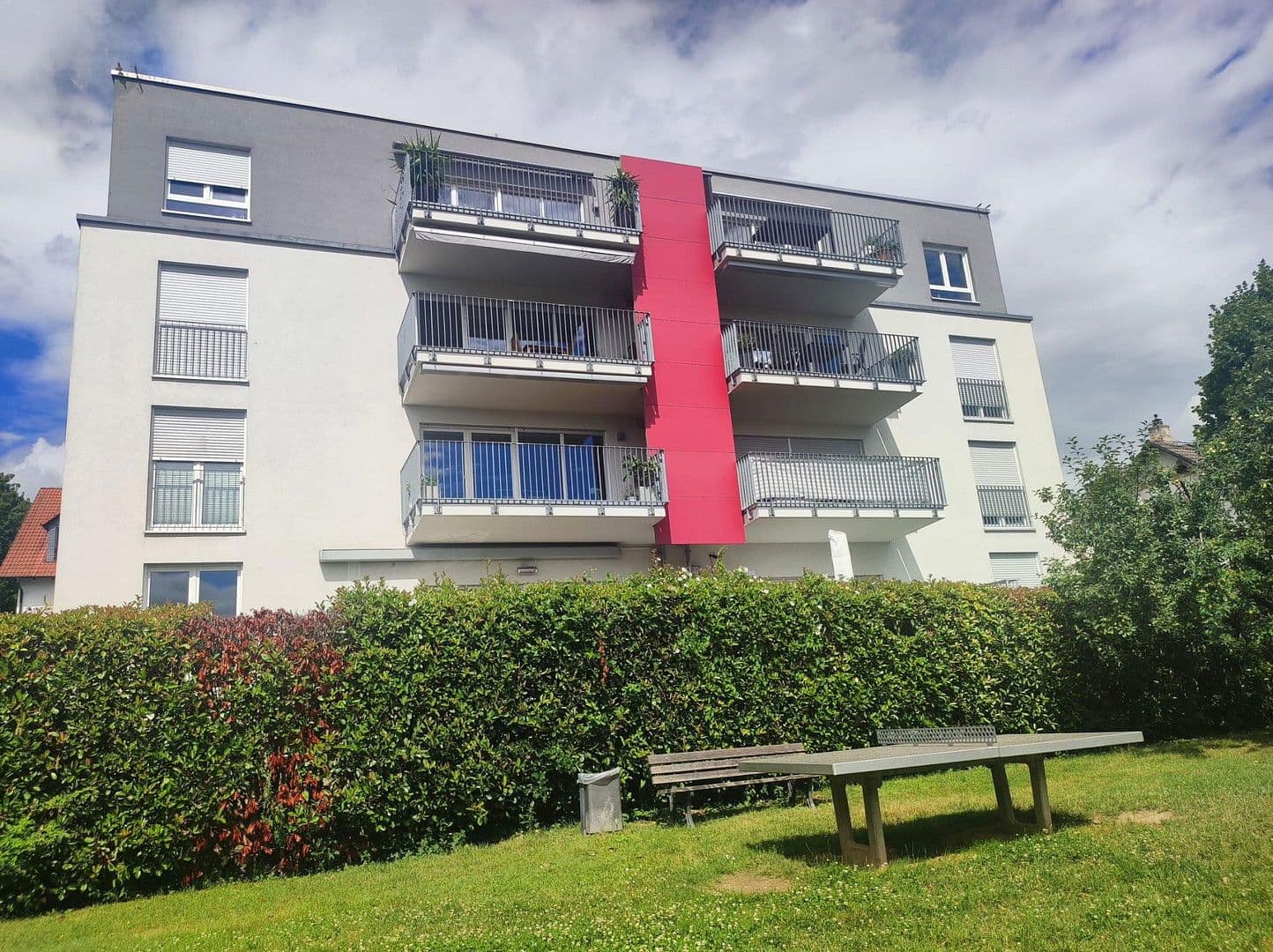 Pronájem bytu 4+1 120 m², Kalbacher Hauptstraße 48, Frankfurt am Main, Hessen Pronájem bytu 4+1 120 m², Kalbacher Hauptstraße 48, Frankfurt am Main, Hessen
