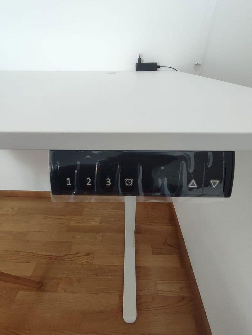 Pronájem bytu 4+1 120 m², Kalbacher Hauptstraße 48, Frankfurt am Main, Hessen Pronájem bytu 4+1 120 m², Kalbacher Hauptstraße 48, Frankfurt am Main, Hessen