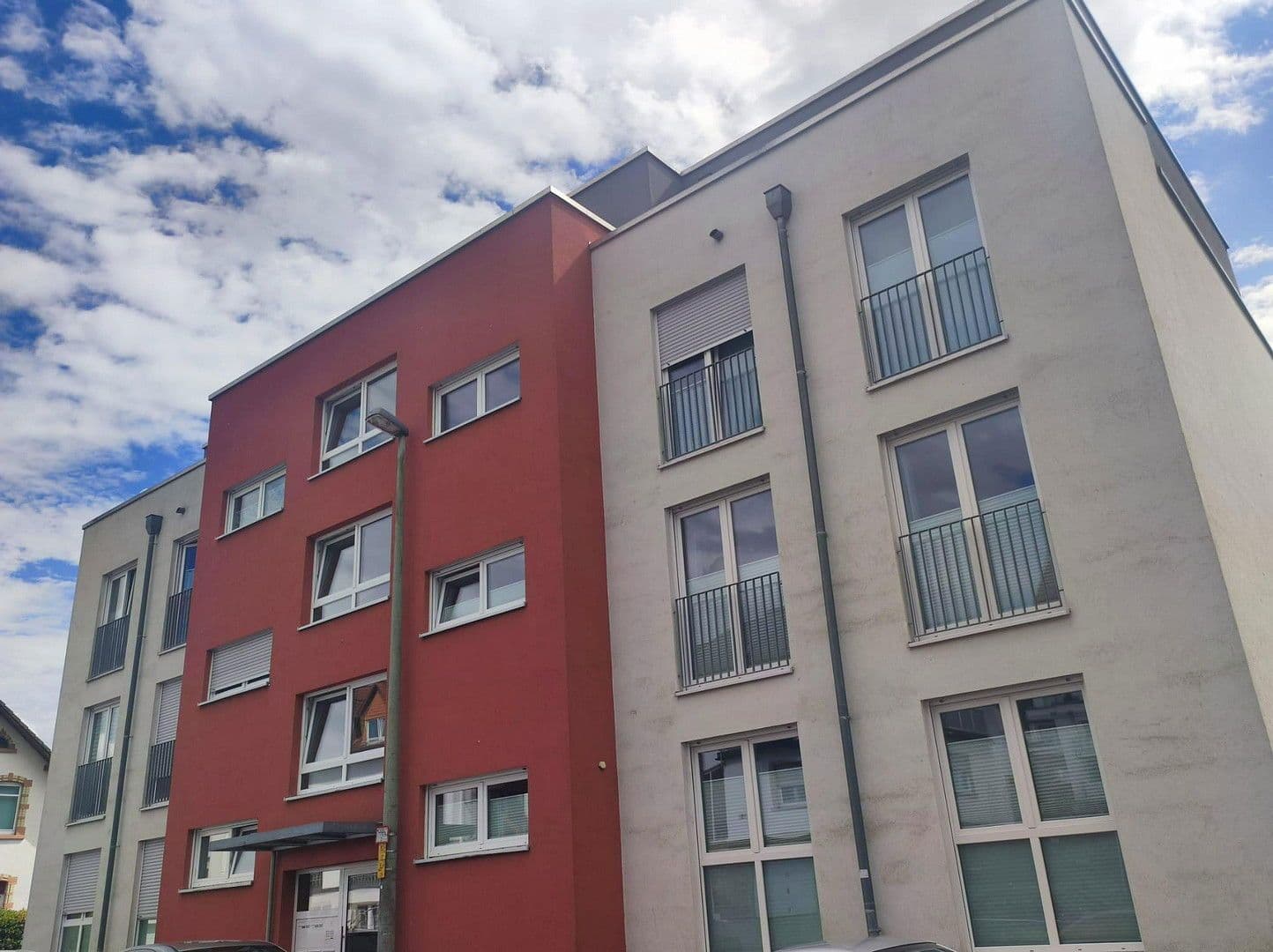 Pronájem bytu 4+1 120 m², Kalbacher Hauptstraße 48, Frankfurt am Main, Hessen Pronájem bytu 4+1 120 m², Kalbacher Hauptstraße 48, Frankfurt am Main, Hessen