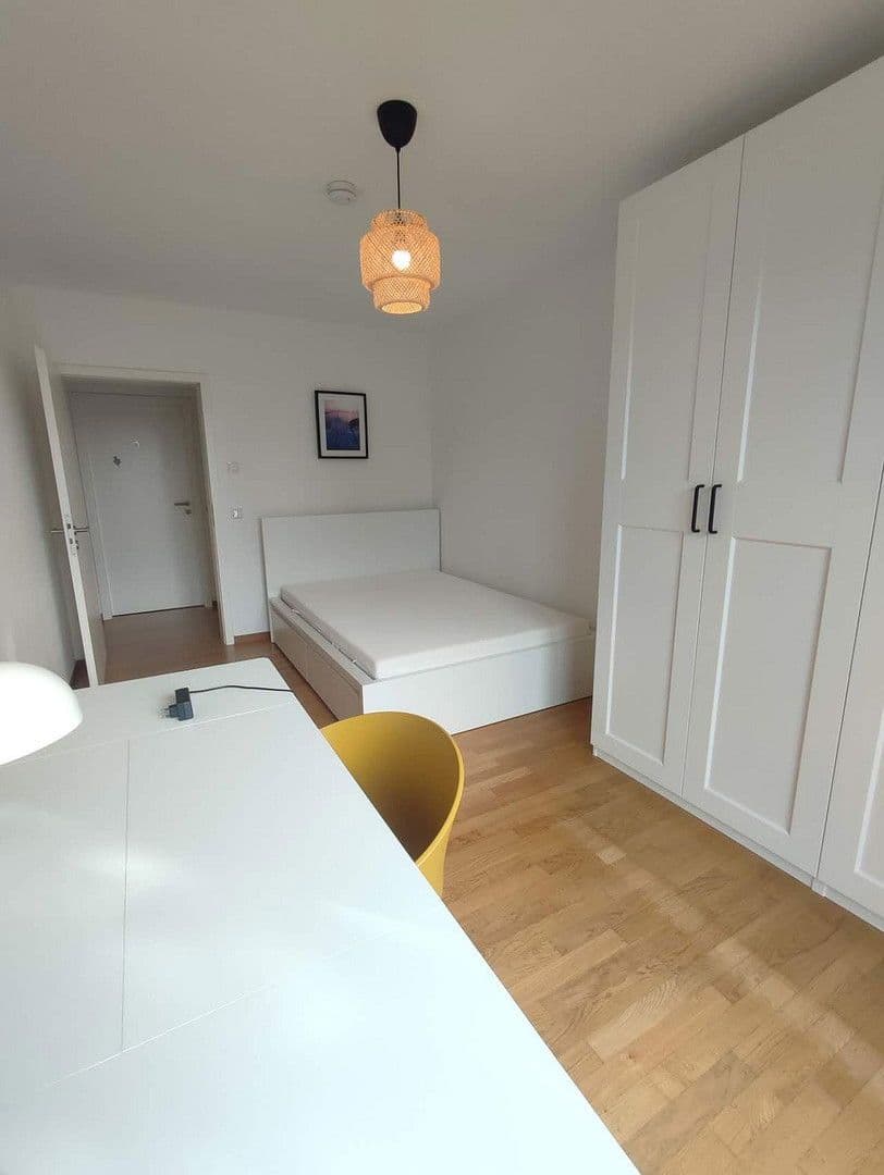 Pronájem bytu 4+1 120 m², Kalbacher Hauptstraße 48, Frankfurt am Main, Hessen Pronájem bytu 4+1 120 m², Kalbacher Hauptstraße 48, Frankfurt am Main, Hessen